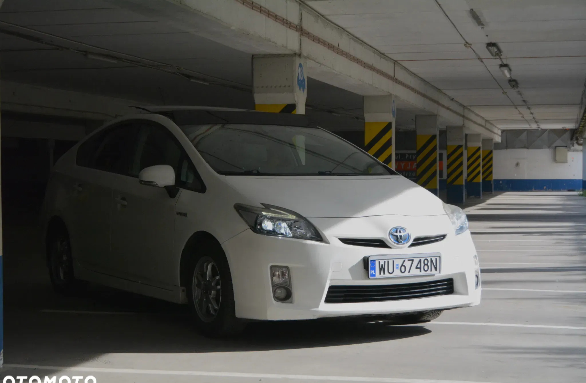 toyota opolskie Toyota Prius cena 29999 przebieg: 390000, rok produkcji 2009 z Warszawa